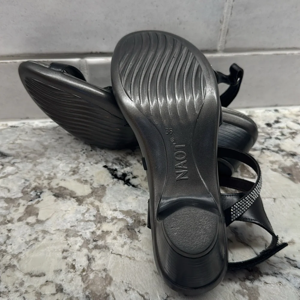 Naot Black Women's Strappy Rhinestone Sandals a Size 7 - Picture 6 of 9